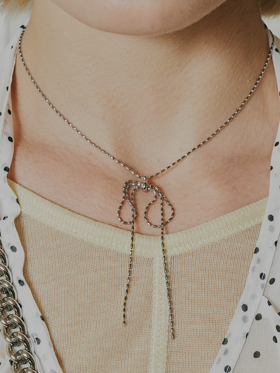 Dot Ribbon necklace - DENU